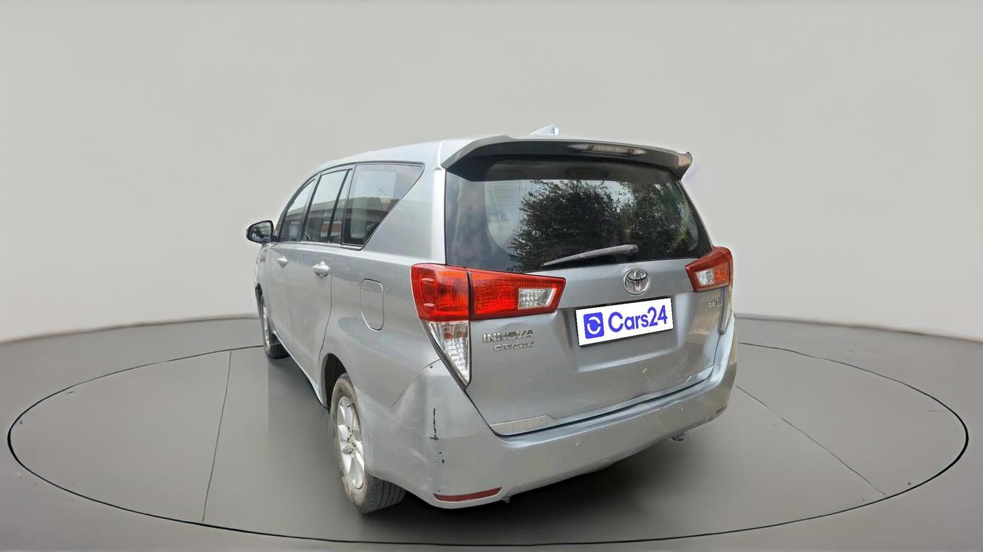2017 Toyota Innova Crysta 2.8 GX AT 7 STR, Diesel, Automatic, 1,13,439 km, exterior