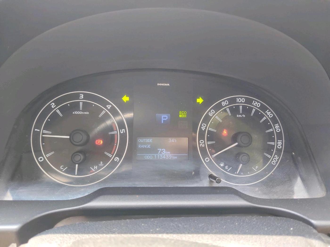 2017 Toyota Innova Crysta 2.8 GX AT 7 STR, Diesel, Automatic, 1,13,439 km, interior