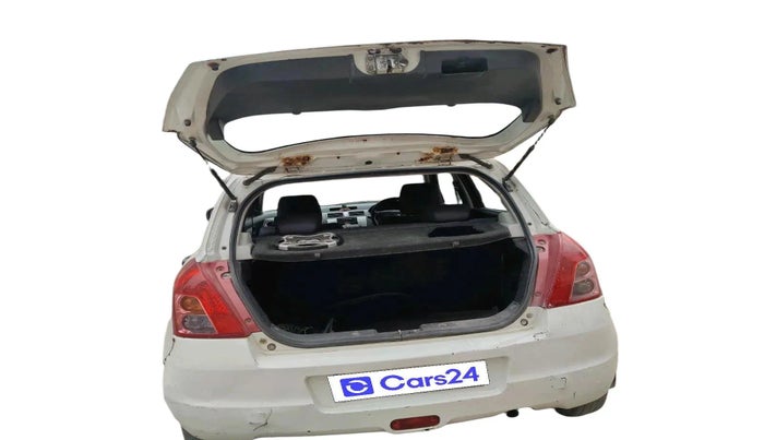 2010 Maruti Swift VXI, Petrol, Manual, 2,80,903 km, exterior