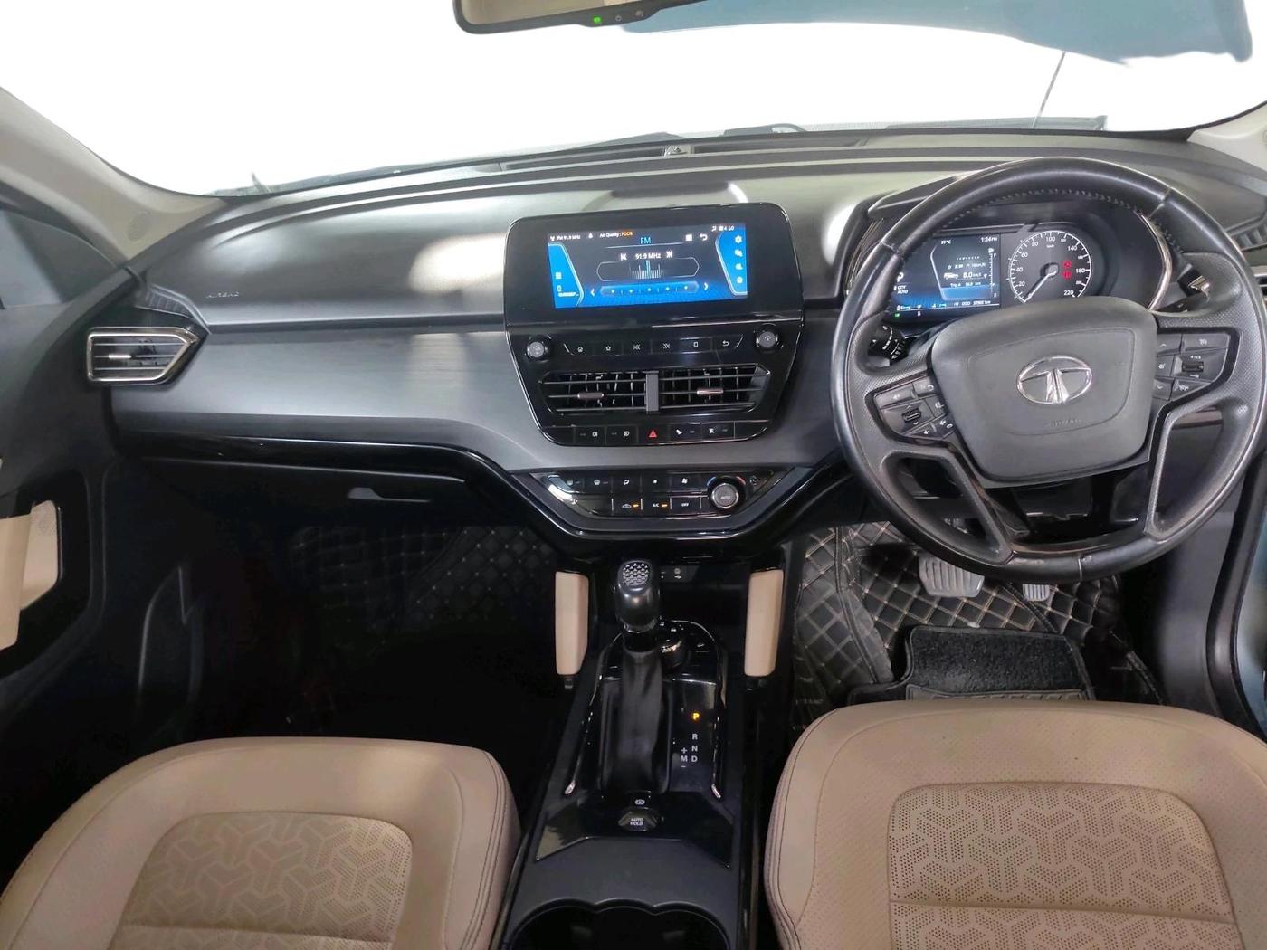 2023 Tata Safari XZA PLUS 6S, Diesel, Automatic, 37,502 km, interior
