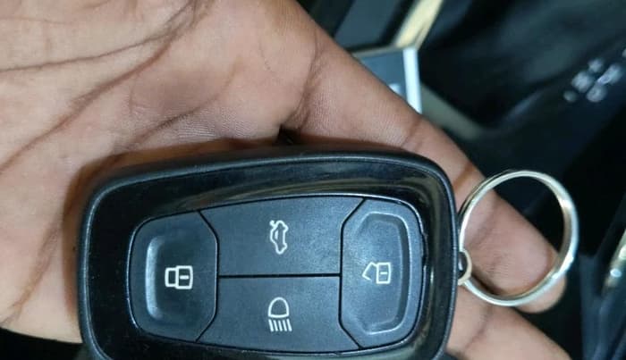 2023 Tata Safari XZA PLUS 6S, Diesel, Automatic, 37,502 km, interior