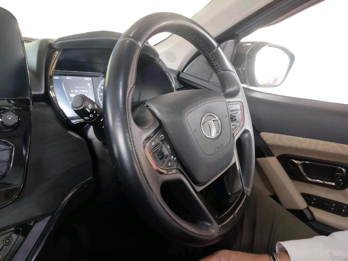 2023 Tata Safari XZA PLUS 6S, Diesel, Automatic, 37,502 km, interior