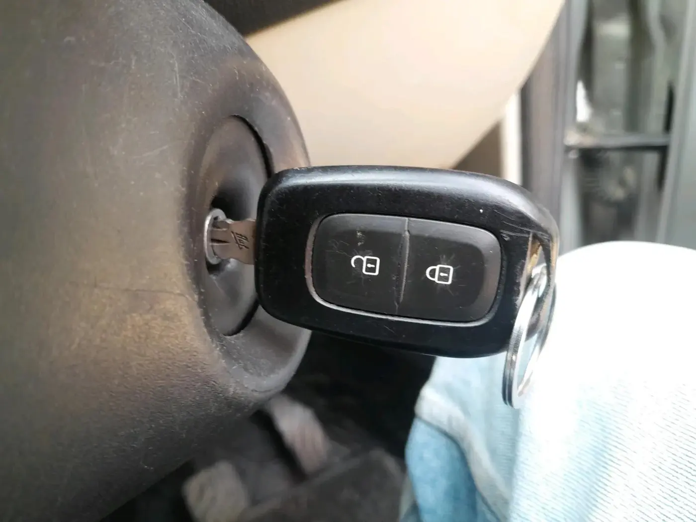 2022 Renault TRIBER RXT, Petrol, Manual, 25,241 km, interior