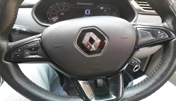 2022 Renault TRIBER RXT, Petrol, Manual, 25,241 km, interior