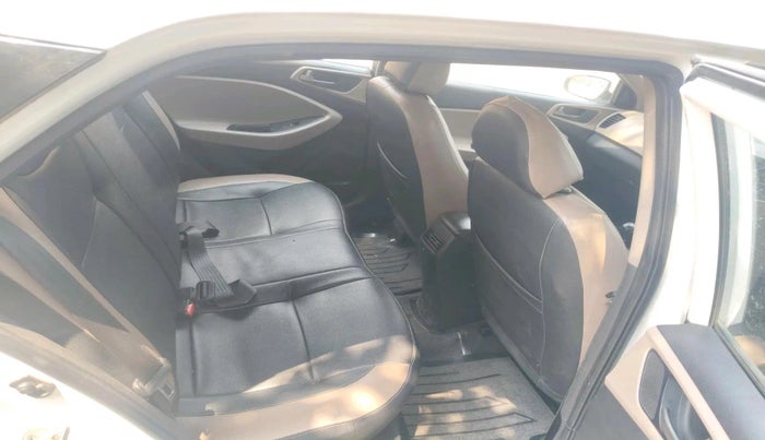 2016 Hyundai Elite i20 SPORTZ 1.2, Petrol, Manual, 1,98,199 km, interior