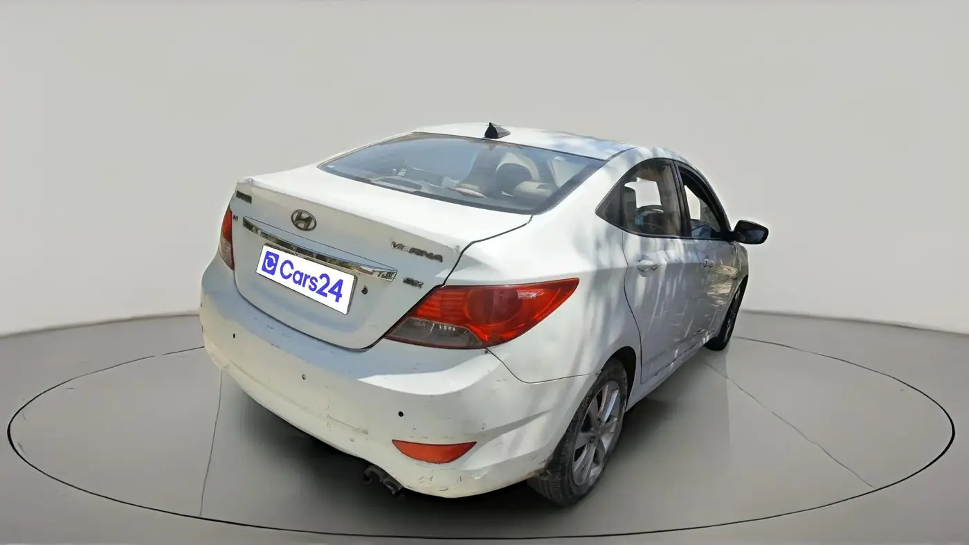 2011 Hyundai Verna FLUIDIC 1.6 VTVT SX, Petrol, Manual, 1,63,265 km, exterior
