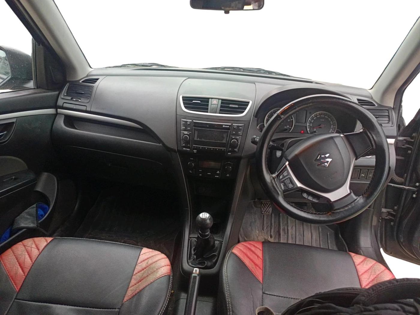 2017 Maruti Swift ZDI, Diesel, Manual, 1,02,677 km, interior
