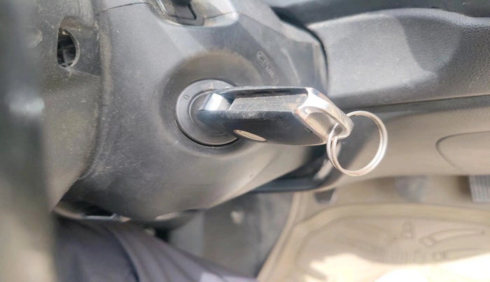 2014 Honda Mobilio 1.5L I-DTEC RS, Diesel, Manual, 93,192 km, interior