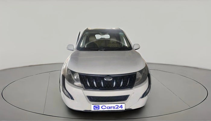 2015 Mahindra XUV500 W10 AWD, Diesel, Manual, 1,61,603 km, exterior