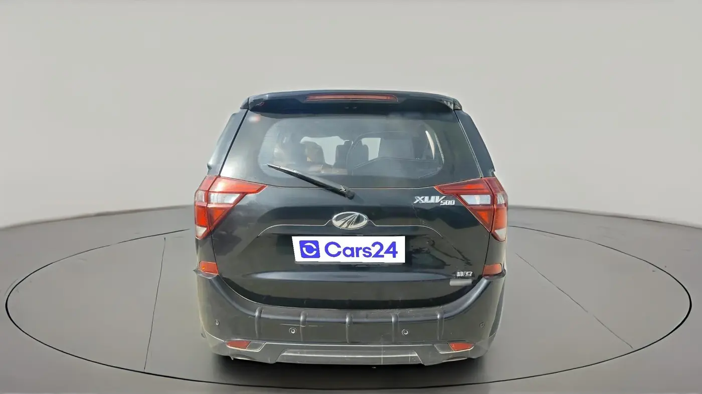 2020 Mahindra XUV500 W9 AT, Diesel, Automatic, 1,32,854 km, exterior
