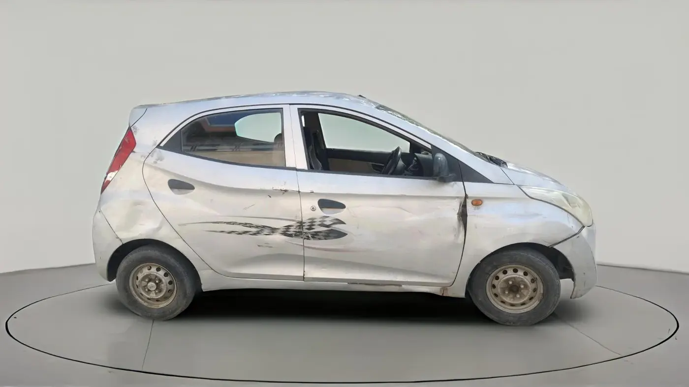 2012 Hyundai Eon D-LITE+, CNG, Manual, 1,05,612 km, exterior