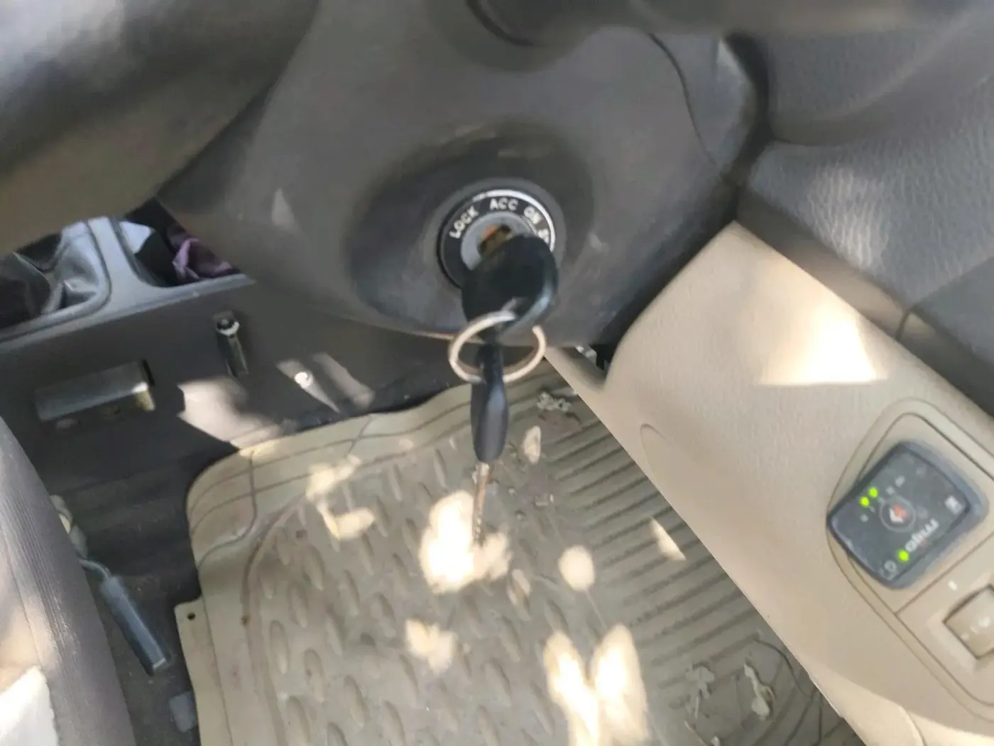 2012 Hyundai Eon D-LITE+, CNG, Manual, 1,05,612 km, interior