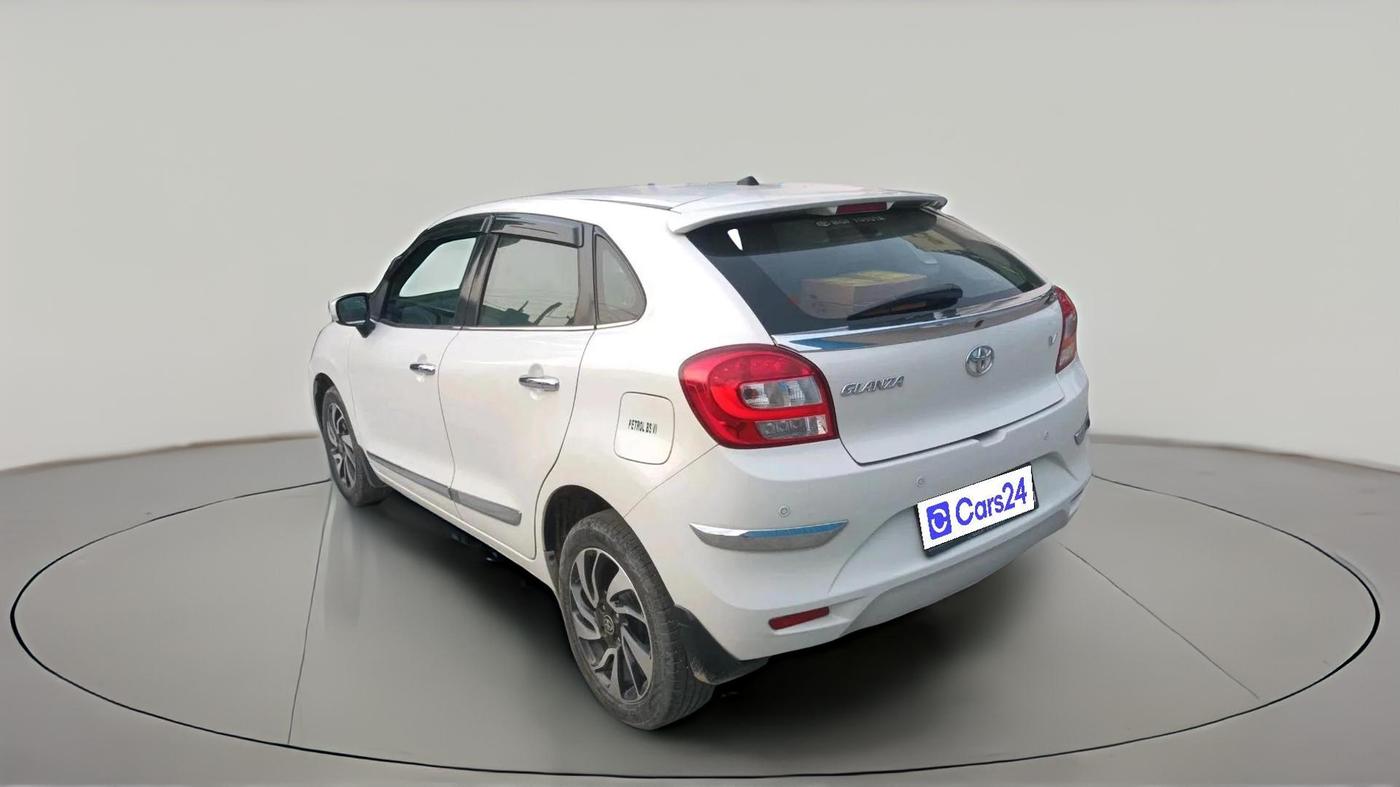 2021 Toyota Glanza V CVT, Petrol, Automatic, 33,527 km, exterior