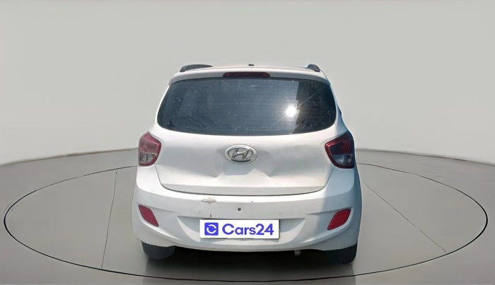 2015 Hyundai i10 SPORTZ 1.2, CNG, Manual, 1,09,100 km, exterior