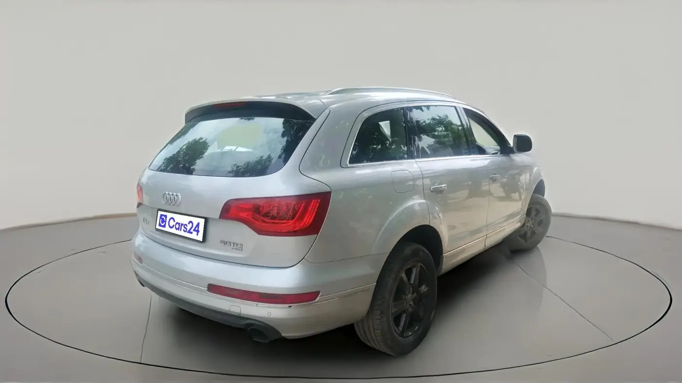 2014 Audi Q7 3.0 TDI QUATTRO, Diesel, Automatic, 1,11,262 km, exterior