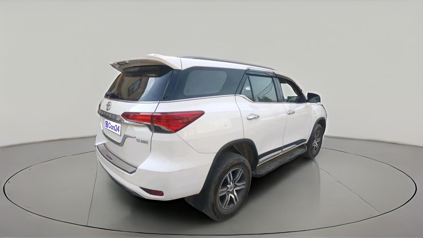2019 Toyota Fortuner 2.8 4X2 AT, Diesel, Automatic, 86,160 km, exterior