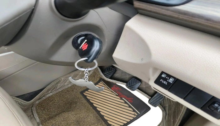 2022 Maruti Ertiga VXI CNG, CNG, Manual, 95,174 km, interior