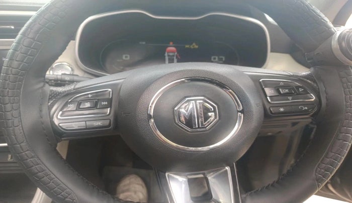 2022 MG ASTOR SAVVY 1.5 CVT, Petrol, Automatic, 93,780 km, interior