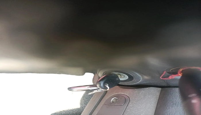 2013 Hyundai i10 MAGNA 1.2, Petrol, Manual, 1,23,871 km, interior