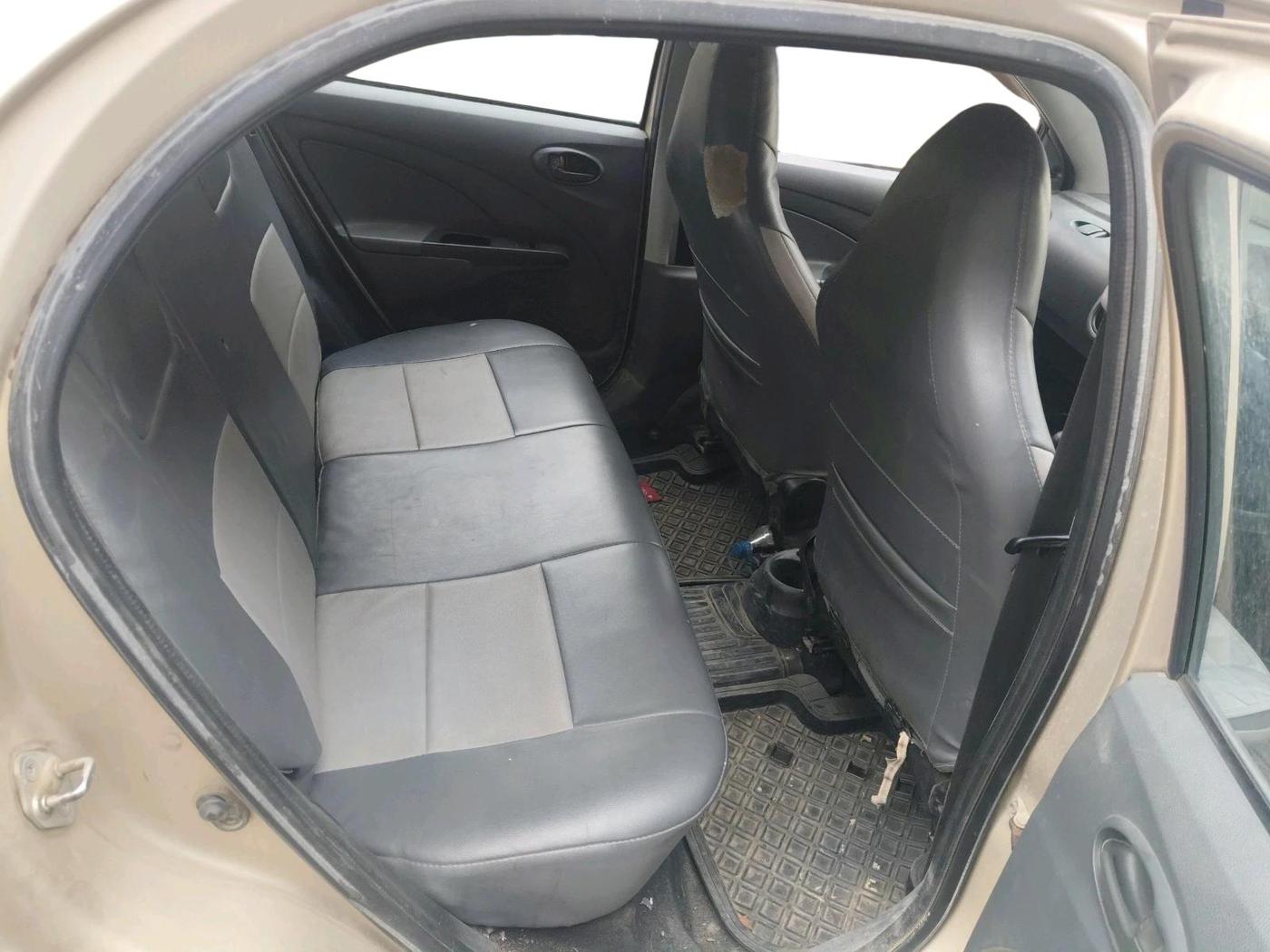 2012 Toyota Etios Liva GD, Diesel, Manual, 1,71,565 km, interior