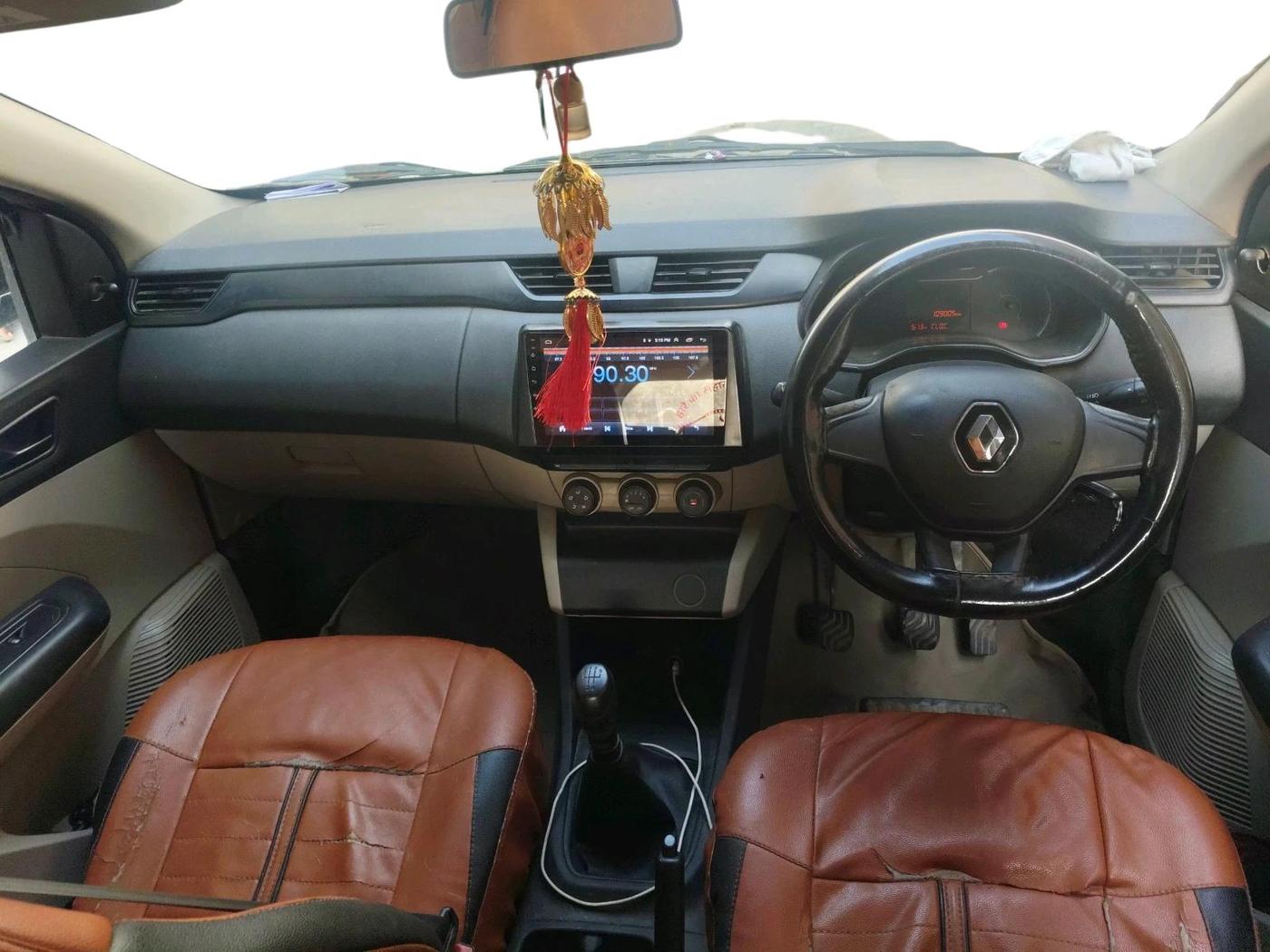 2020 Renault TRIBER RXE MT, Petrol, Manual, 1,09,005 km, interior