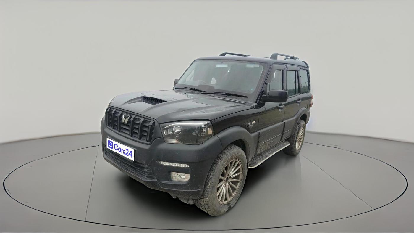 2023 Mahindra SCORPIO CLASSIC S 9STR, Diesel, Manual, 83,636 km, exterior