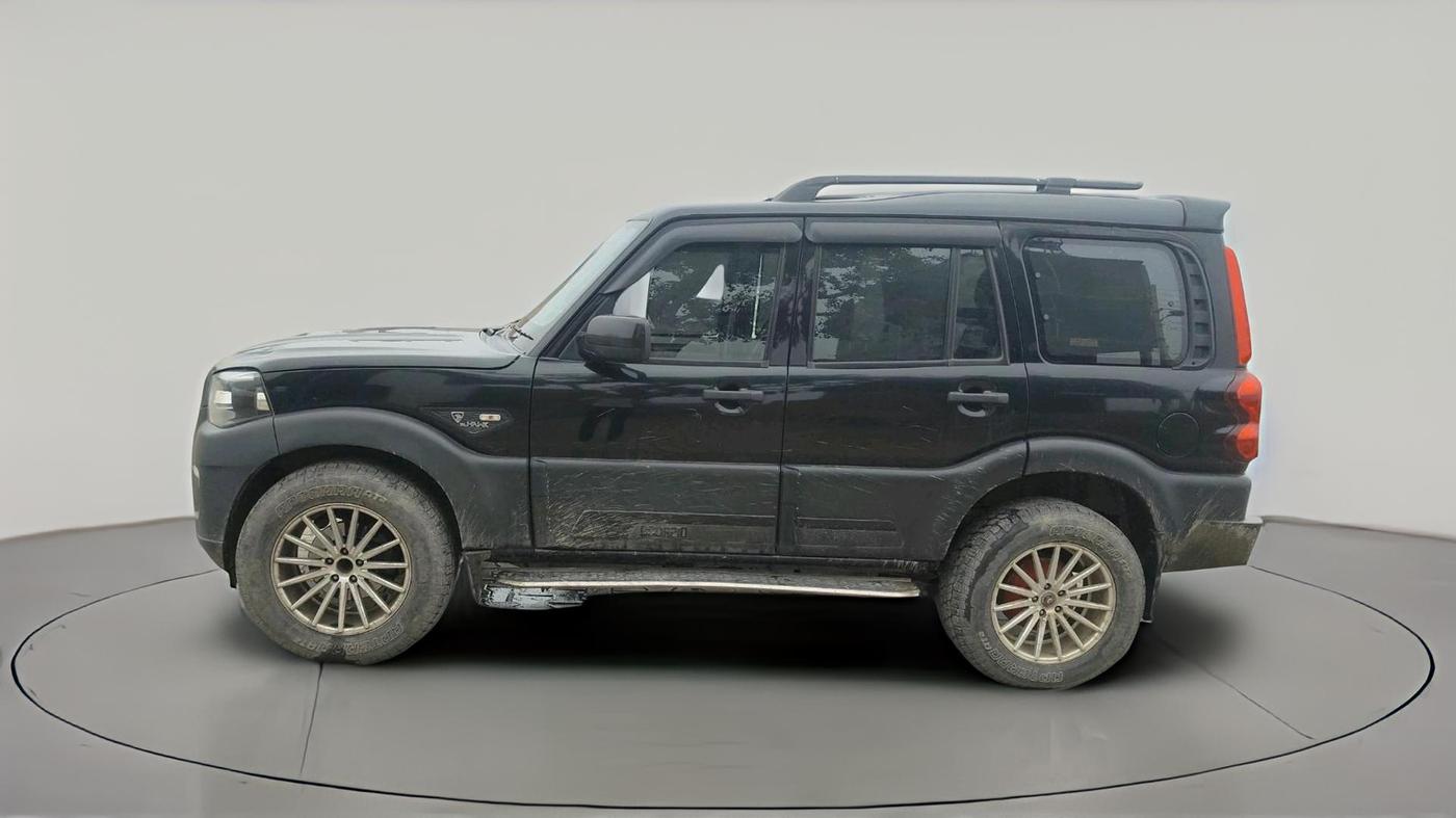 2023 Mahindra SCORPIO CLASSIC S 9STR, Diesel, Manual, 83,636 km, exterior