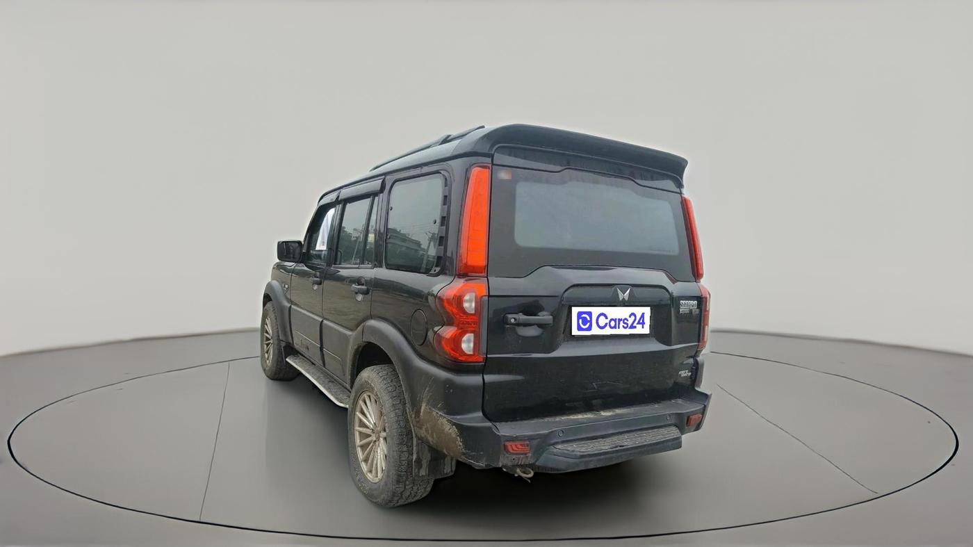 2023 Mahindra SCORPIO CLASSIC S 9STR, Diesel, Manual, 83,636 km, exterior