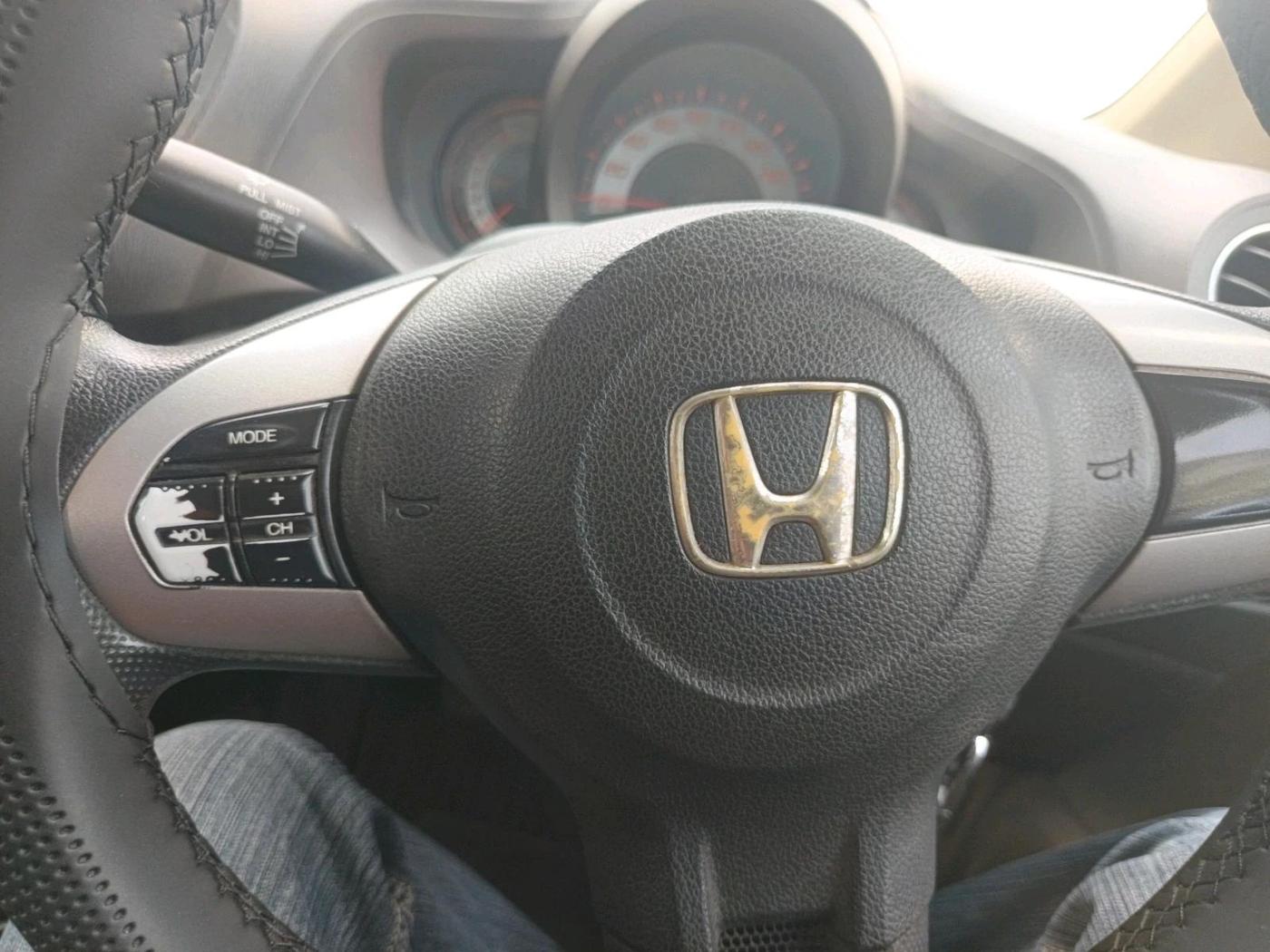 2013 Honda Brio S MT, Petrol, Manual, 57,285 km, interior