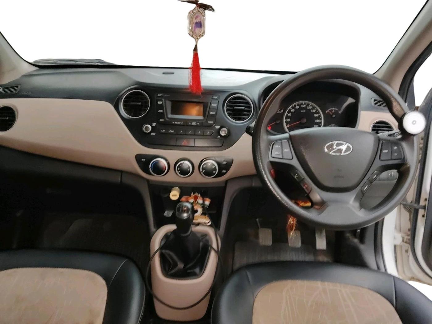 2019 Hyundai Grand i10 MAGNA 1.2 KAPPA VTVT, Petrol, Manual, 89,725 km, interior