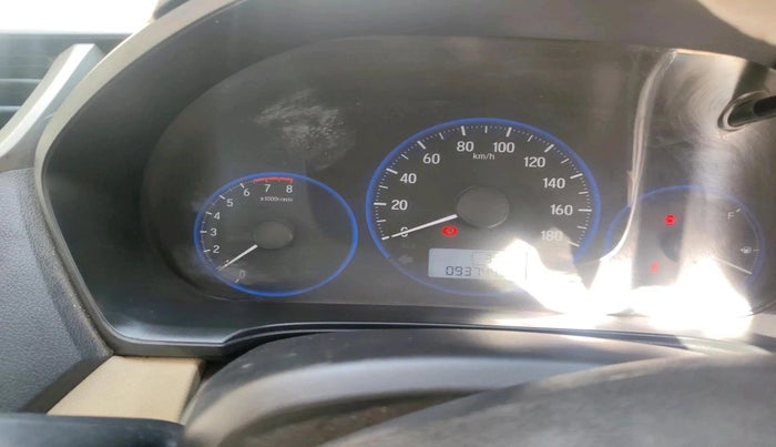 2016 Honda Amaze 1.2L I-VTEC S, Petrol, Manual, 93,744 km, interior