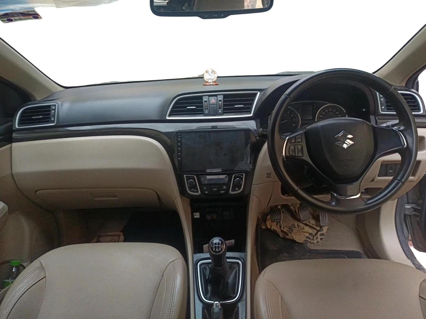 2015 Maruti Ciaz ZXI+, Petrol, Manual, 32,218 km, interior