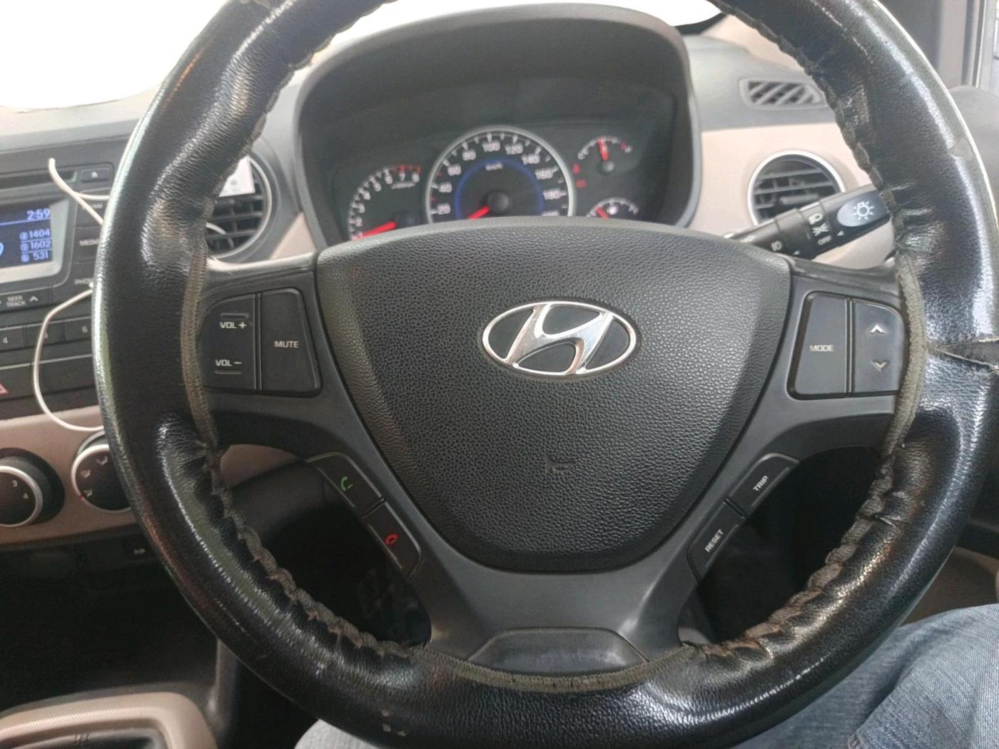2013 Hyundai Grand i10 ASTA 1.2 KAPPA VTVT, Petrol, Manual, 89,179 km, interior