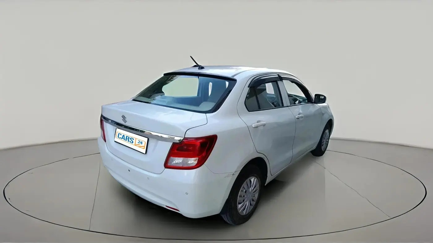 2022 Maruti Dzire LXI, Petrol, Manual, 65,563 km, exterior