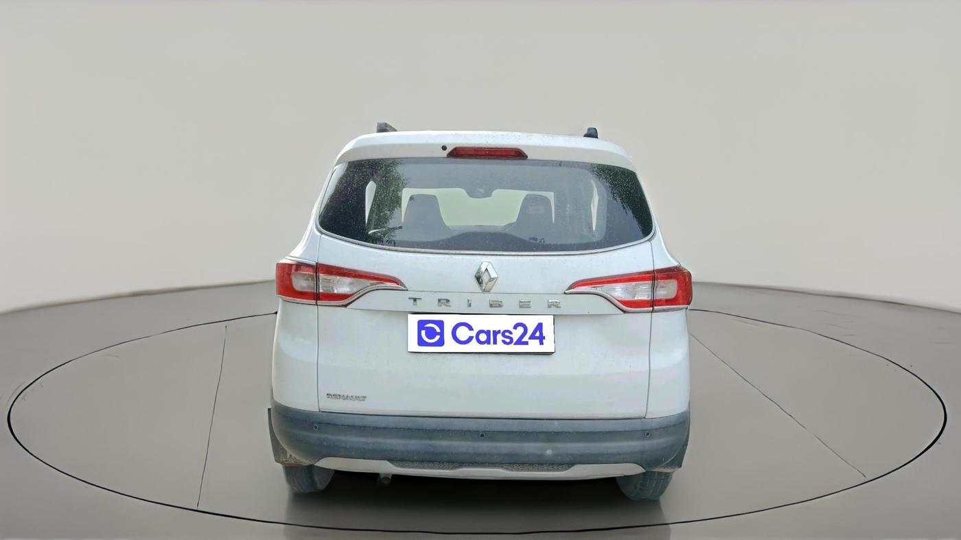 2022 Renault TRIBER RXT, Petrol, Manual, 2,02,095 km, exterior