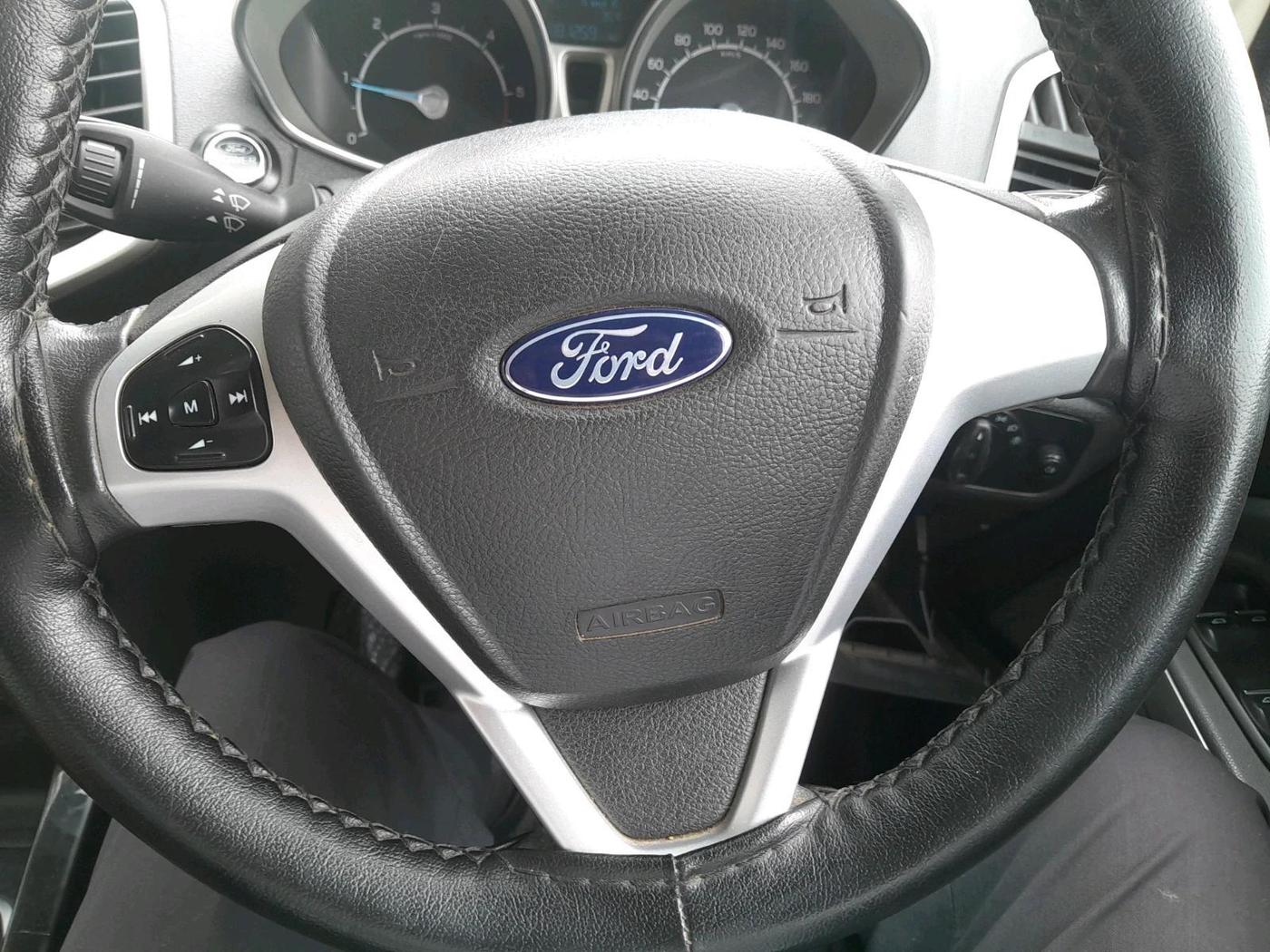 2017 Ford Ecosport TITANIUM 1.5L DIESEL, Diesel, Manual, 81,259 km, interior