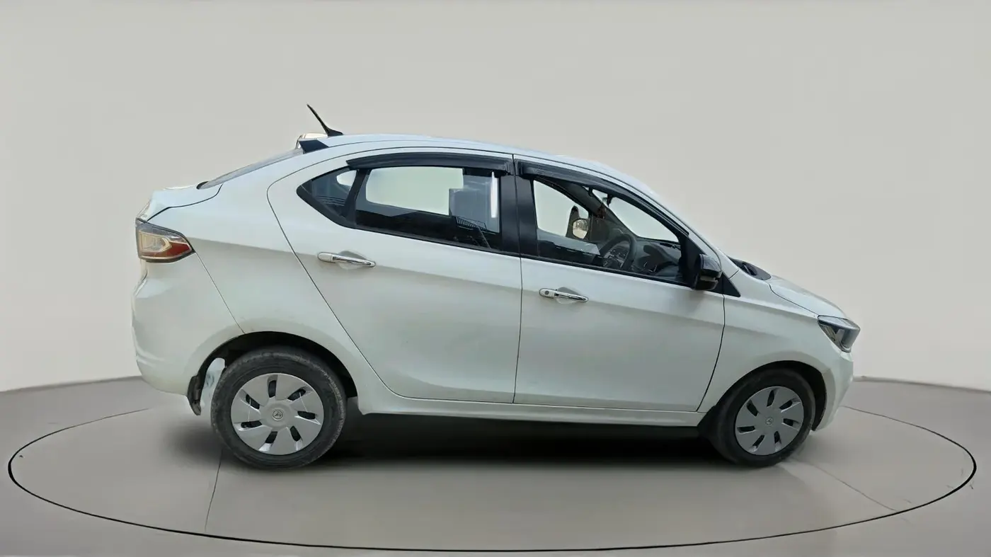 2022 Tata TIGOR XZ CNG, CNG, Manual, 76,383 km, exterior