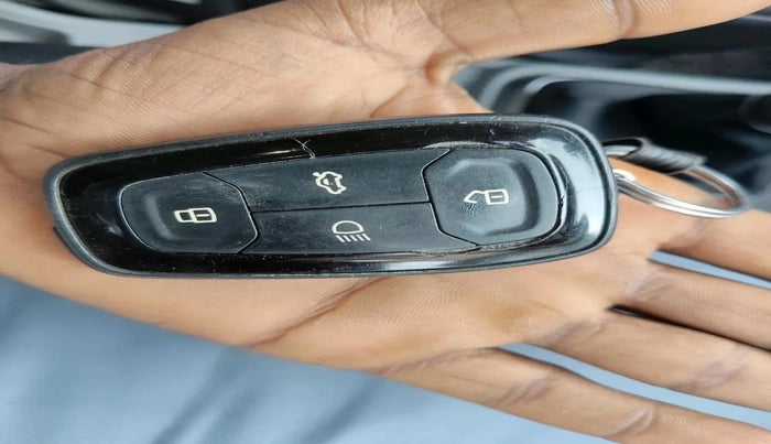 2022 Tata TIGOR XZ CNG, CNG, Manual, 76,383 km, interior