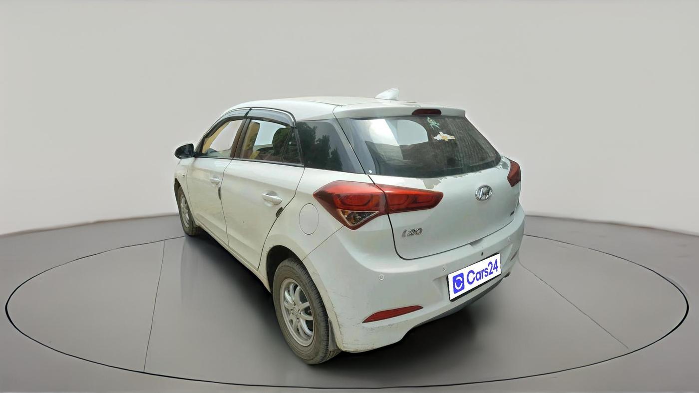 2017 Hyundai Elite i20 MAGNA EXECUTIVE 1.4 CRDI, Diesel, Manual, 1,17,793 km, exterior