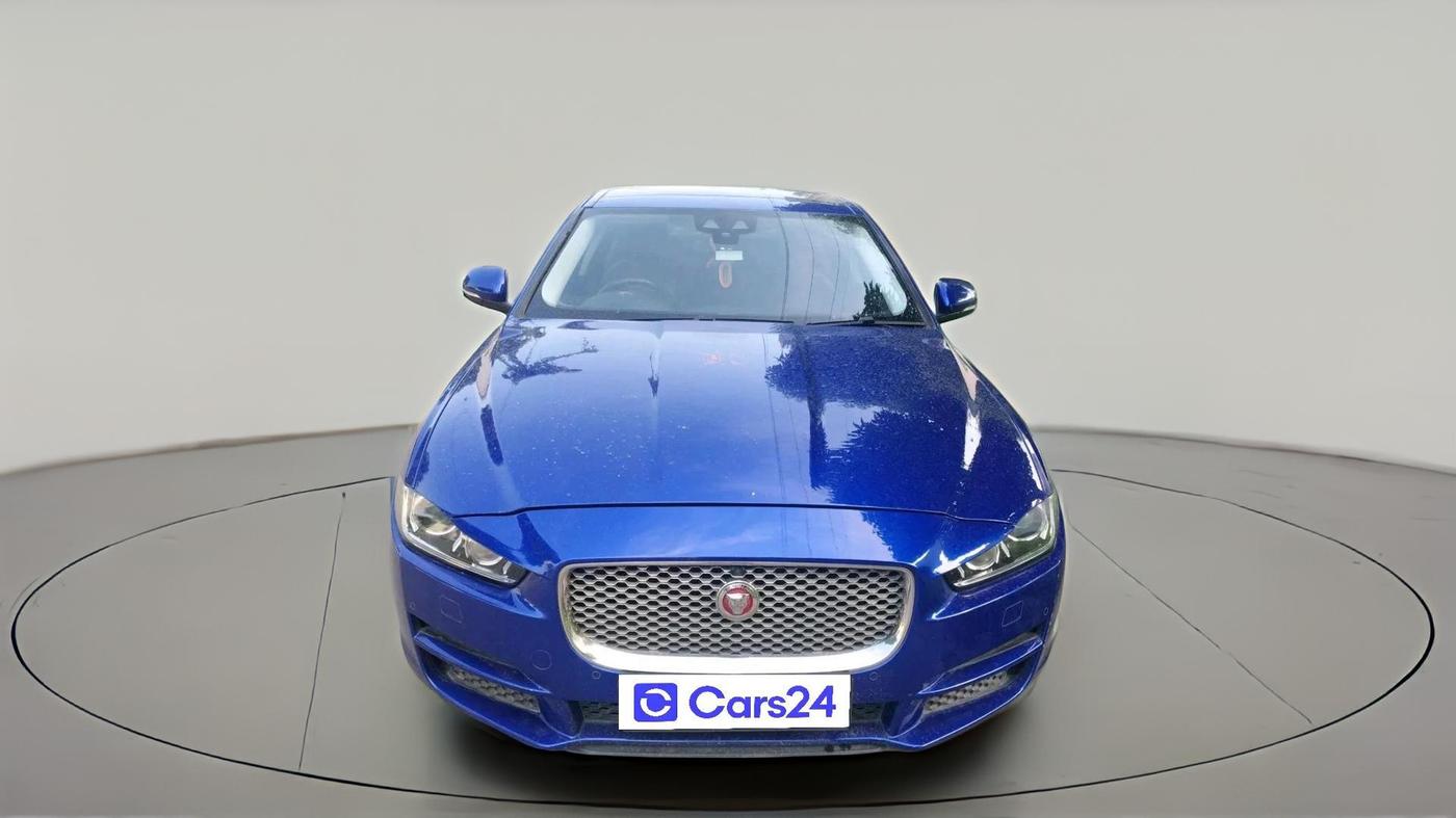 2018 Jaguar XE PORTFOLIO DIESEL, Diesel, Automatic, 84,280 km, exterior
