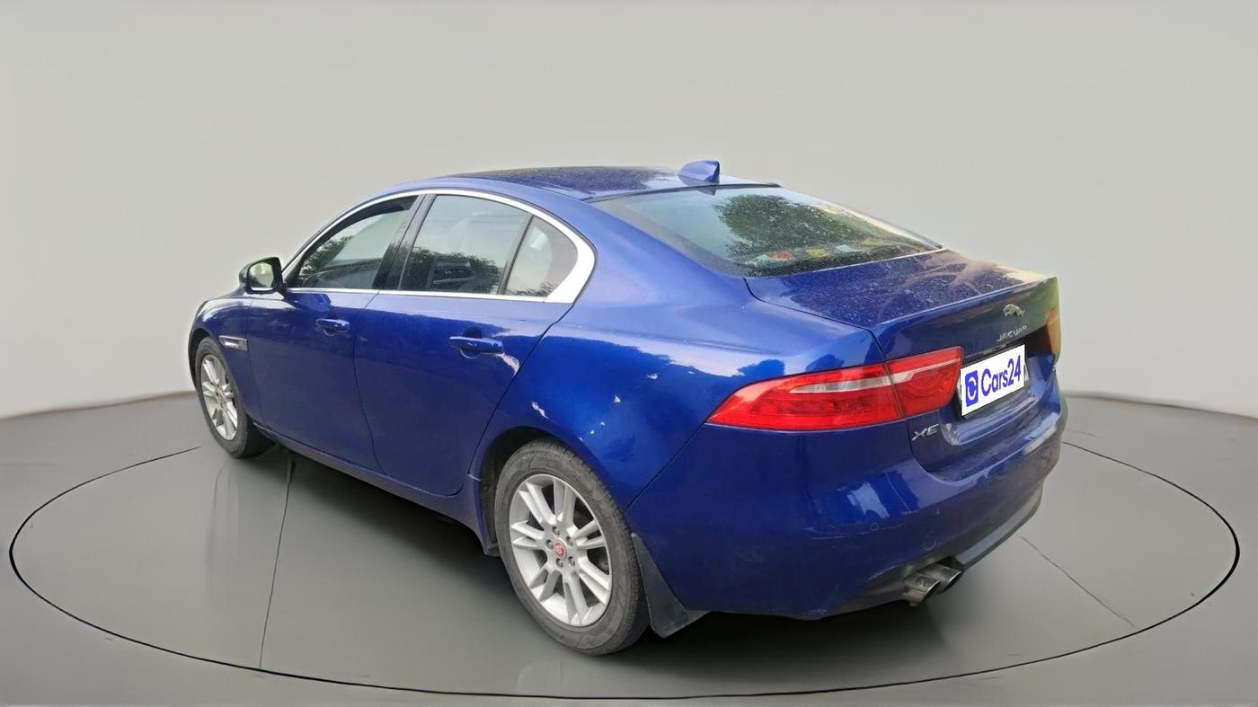 2018 Jaguar XE PORTFOLIO DIESEL, Diesel, Automatic, 84,280 km, exterior