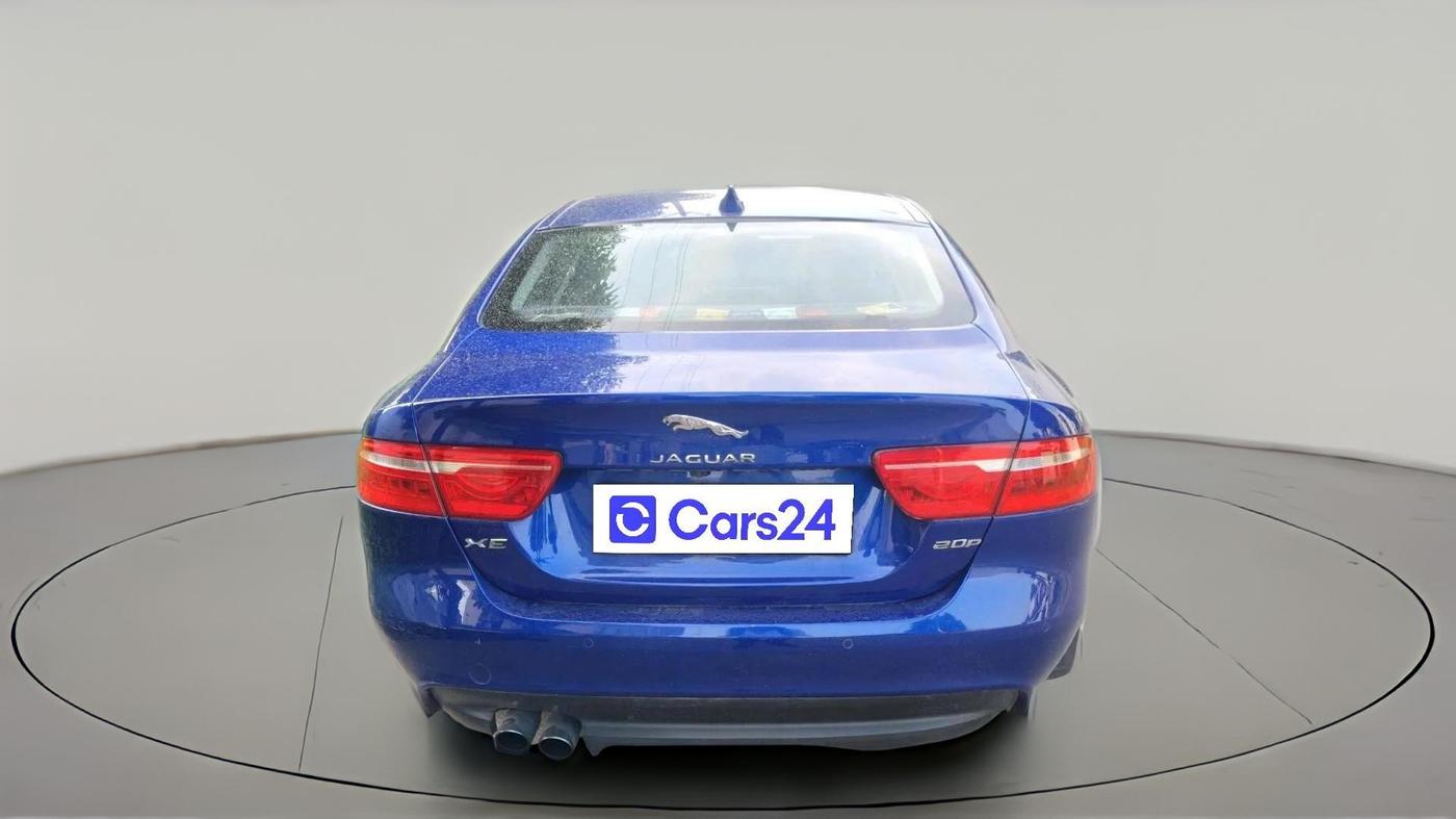 2018 Jaguar XE PORTFOLIO DIESEL, Diesel, Automatic, 84,280 km, exterior