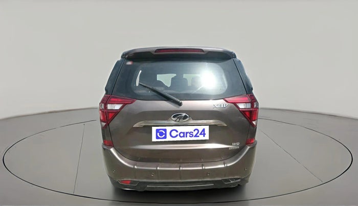 2021 Mahindra XUV500 W9 AT, Diesel, Automatic, 79,747 km, exterior