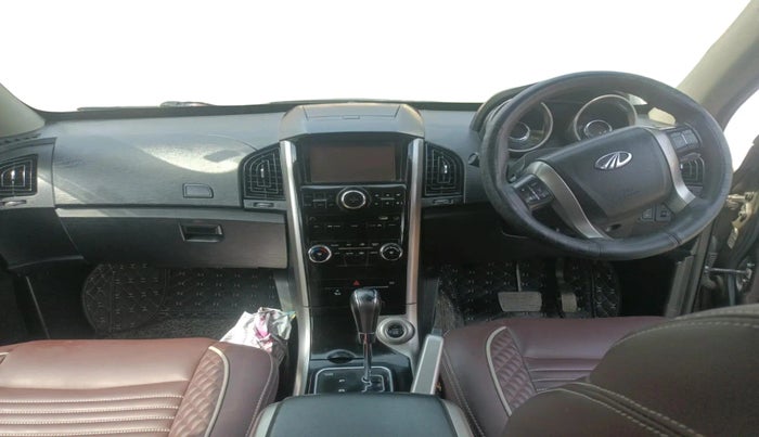 2021 Mahindra XUV500 W9 AT, Diesel, Automatic, 79,747 km, interior