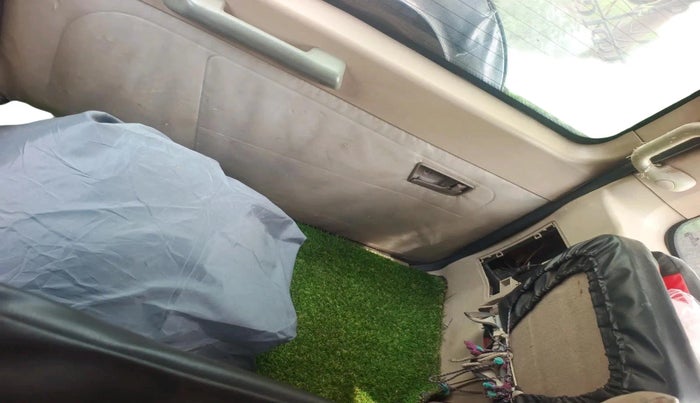 2015 Tata Safari Storme 2.2 EX 4X2, Diesel, Manual, 91,301 km, interior