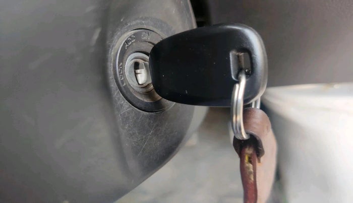 2025 Maruti Eeco 5 Str Ac CNG (O) , CNG, Manual, 24,349 km, interior