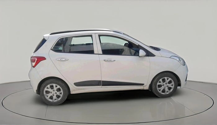 2015 Hyundai Grand i10 SPORTZ 1.1 CRDI, Diesel, Manual, 1,27,144 km, exterior