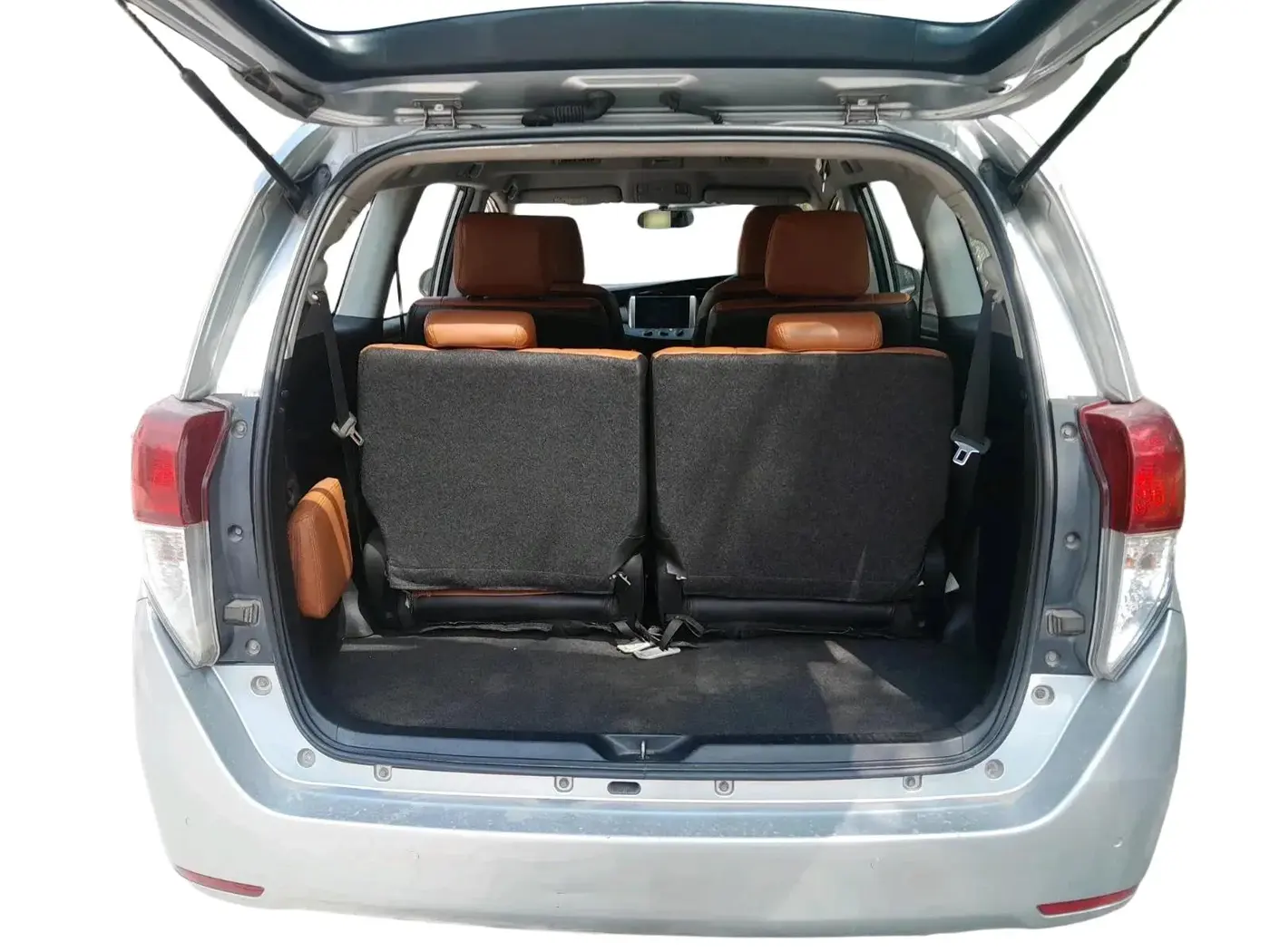 2019 Toyota Innova Crysta 2.8 GX AT 7 STR, Diesel, Automatic, 1,75,253 km, exterior