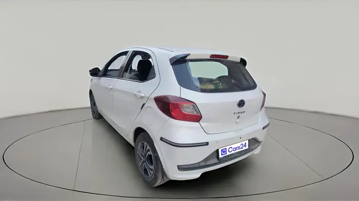 2024 Tata Tiago XT (O) PETROL, Petrol, Manual, 18,144 km, exterior