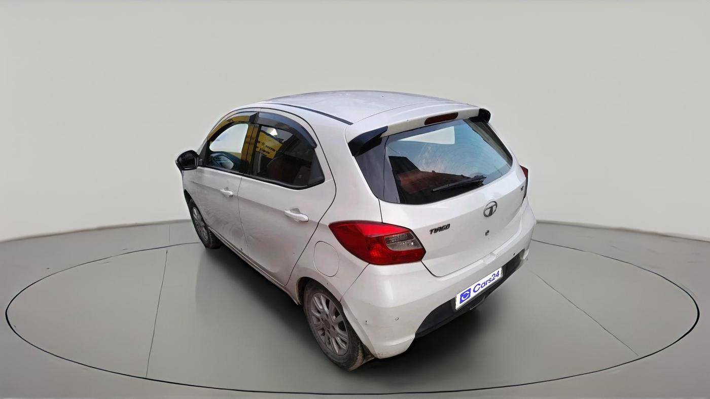 2017 Tata Tiago XZ PETROL, Petrol, Manual, 55,541 km, exterior